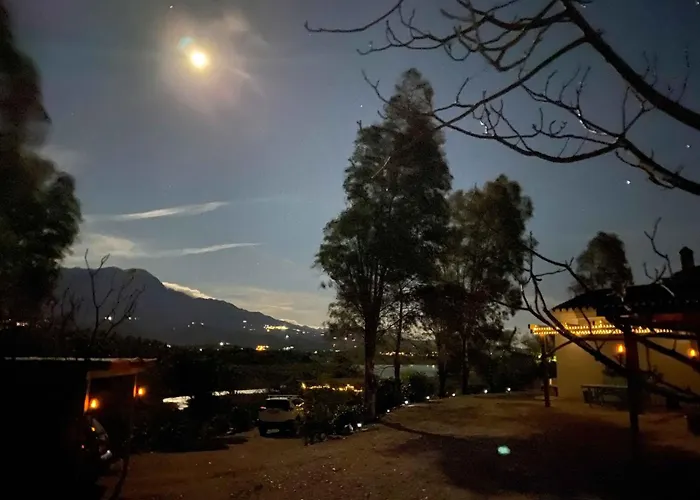 La Rustica En Vinuela, Piscina Privada