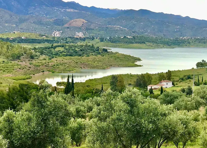 La Rustica En Vinuela, Piscina Privada